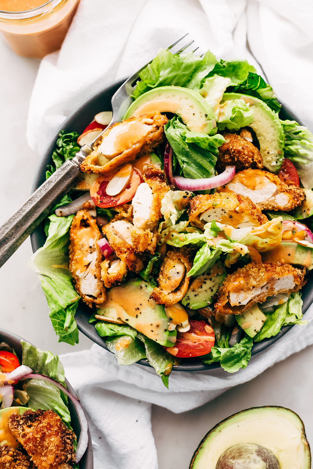 Baked crispy chicken breast with salad 391 cal
