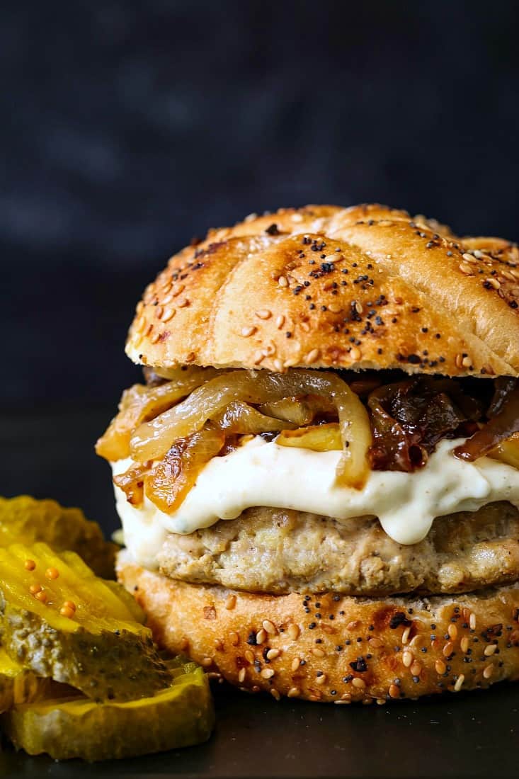 Burger with caramelized onions and zucchini