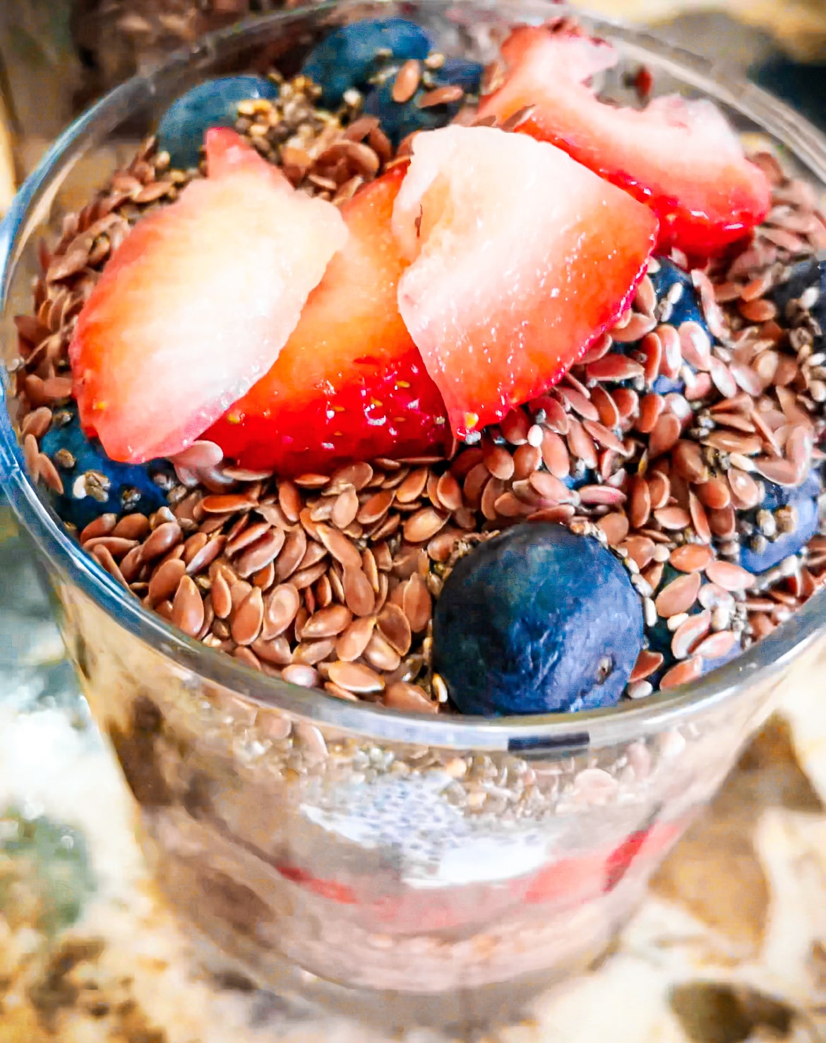 Breakfast Recipe (Keep it Simple) -Strawberry and Blueberry overnight oats